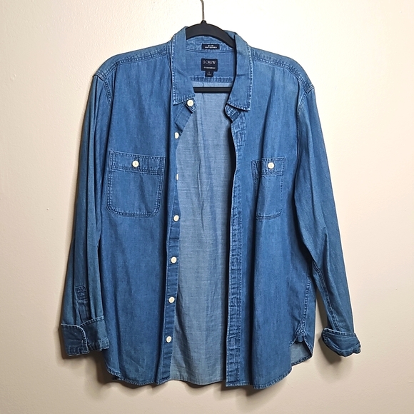 J. Crew Other - J CREW Chambray Button Up Shirt Size Large Washed Slim Untucked Cotton